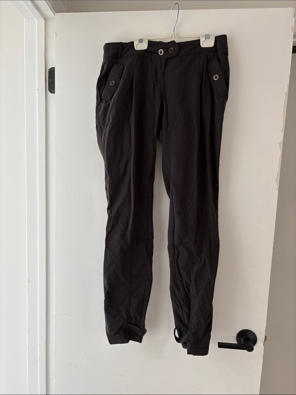 Women’s Lululemon Black Performance Stretch Pants